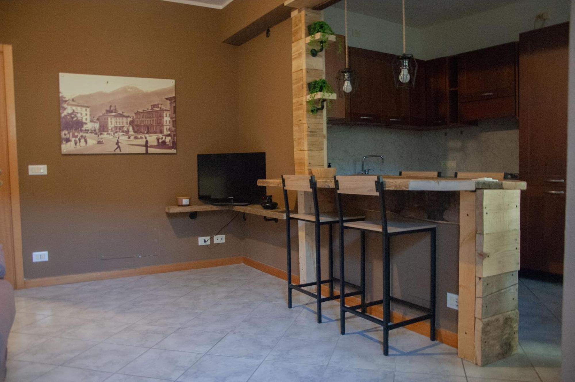 Typical Apartment In Valtellina Sondrio Exterior foto